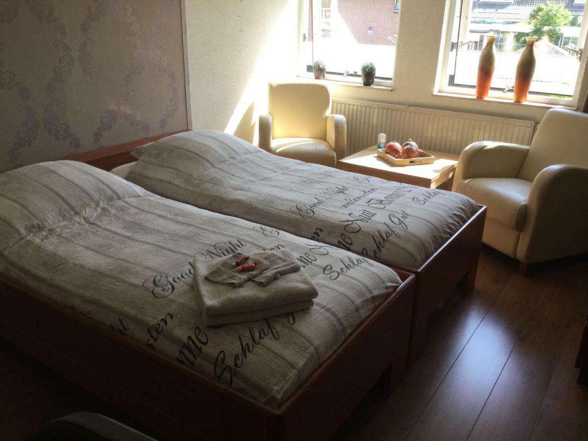 De Randstad Bed & Breakfast ซูเทอร์เมียร์ ภายนอก รูปภาพ